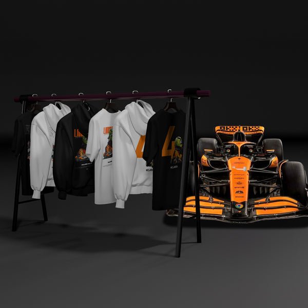 Pack vêtements Lando Norris McLaren Tourismo avec voiture MCL60 en arrière-plan