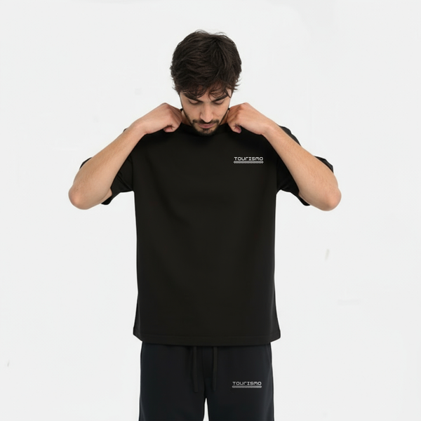 T-shirt F1 MADRING Circuit de Madrid Espagne noir – modèle main sur épaule, style racing moderne