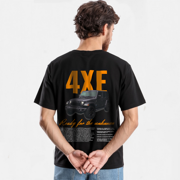 T-shirt noir Jeep Wrangler 4XE avec design SUV 4x4 orange, vue de dos