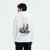 Homme de dos portant un hoodie blanc avec design Red Bull F1 et architecture espagnole, texte “SPAIN” visible
