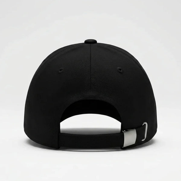 Vue arrière d’une casquette noire Ferrari F40 Tourismo avec fermeture réglable