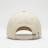 Vue arrière d’une casquette beige Paddock Club Tourismo avec fermeture réglable